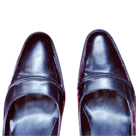 RALF LAUREN BLACK LABEL Leather Heels. Size 7.5 - Picture 2 of 5